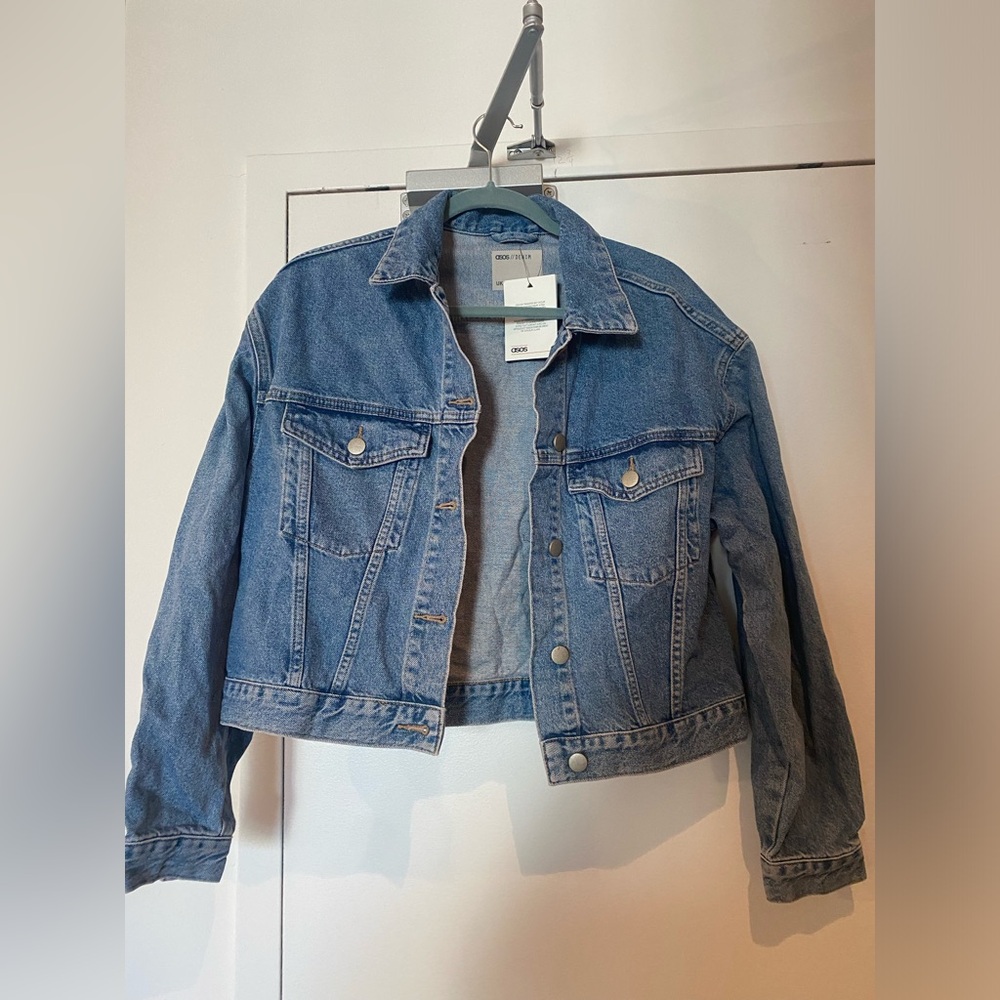 Oversized boxy cropped denim jacket